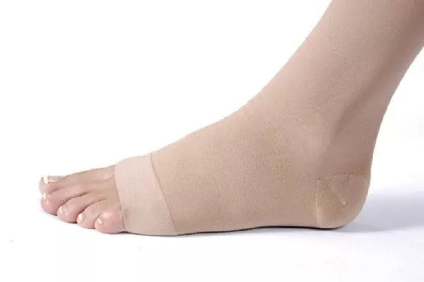 BSN Medical Compression Stocking JOBST Relief Thigh High Small Black Closed Toe - M-1061940-3611 | Pair