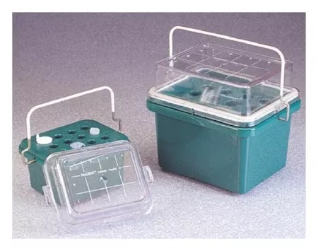 Fisher Scientific Benchtop Cooler Nalgene™ Green Polycarbonate 12 Vial Capacity - M-973118-2415 - Each
