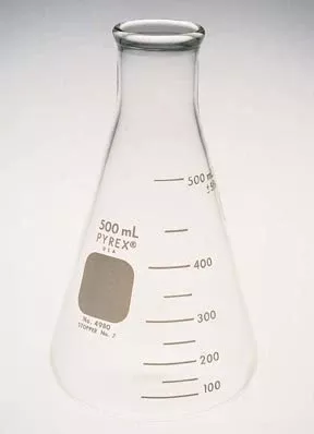 Fisher Scientific Erlenmeyer Flask Pyrex Borosilicate Glass 2,000 mL (64 oz.) - M-677481-551 - Each